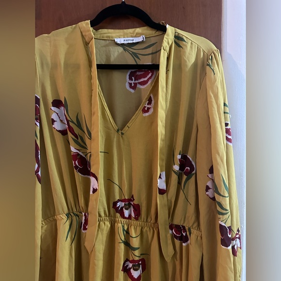 Justfab Long Sleeve Mustard Yellow Floral Dress Size XL - Picture 3 of 4